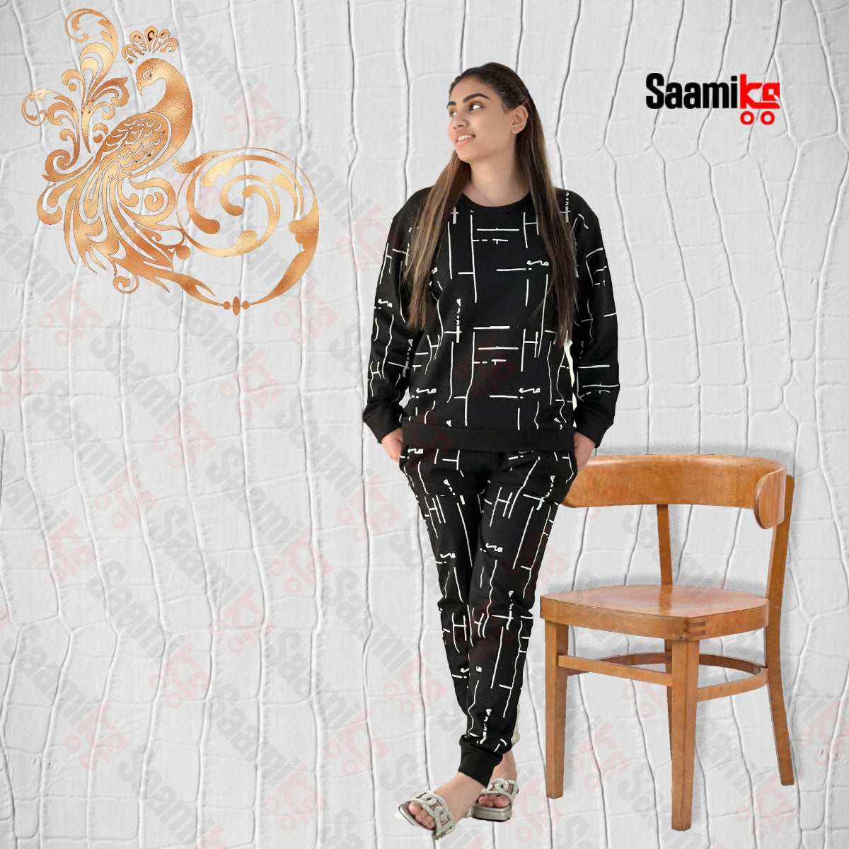 Women Winter Fleece Black Capri Printed Night Suit